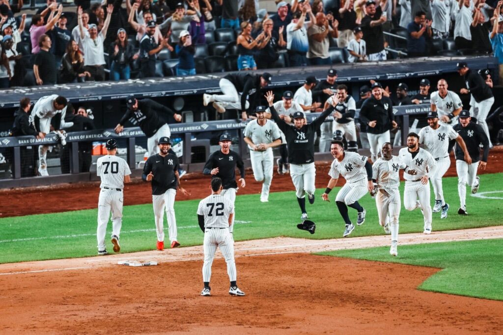 Yankees aseguran su boleto a la postemporada con dramático triunfo sobre los White Sox 4 img 4674