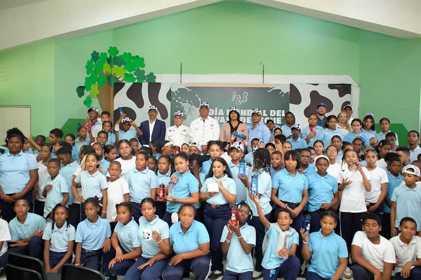 CONALECHE celebra en San Juan el Día Mundial del Vaso de Leche Escolar con charla educativa 5 img 4746