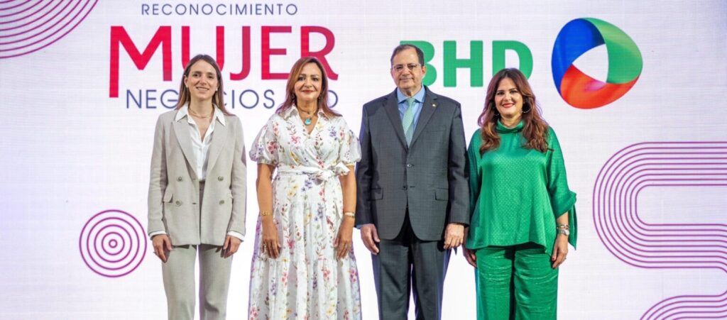 Banco BHD reconoce a cinco mujeres dominicanas que lideran empresas 4 img 4857
