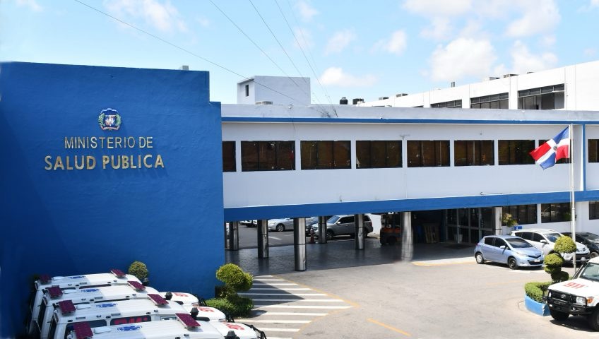 Ministerio de Salud recomienda medidas preventivas para evitar enfermedades durante las lluvias 4 img 4859