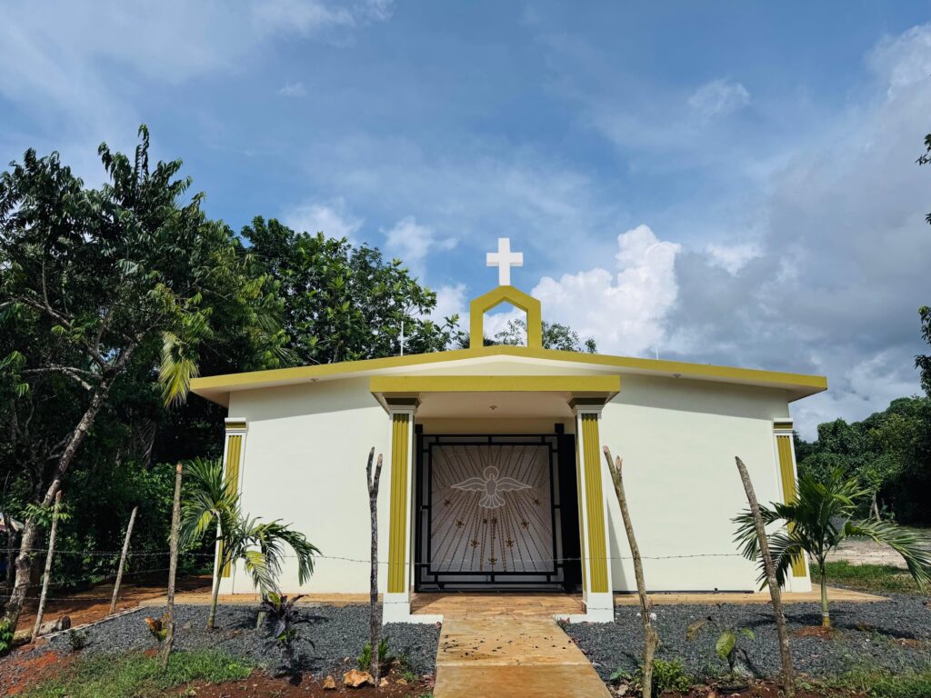 Inauguran Capilla Espíritu Santo de Tuningo, un espacio de fe y refugio para la comunidad 1 573719e5 2b19 47dc ad1d 2b312319b58d