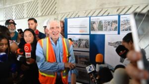 Ministro Obras Públicas indica trabajos en la Rep. de Colombia avanzan; anuncia nuevas entregas viales antes de fin de año 1 img 5393 1
