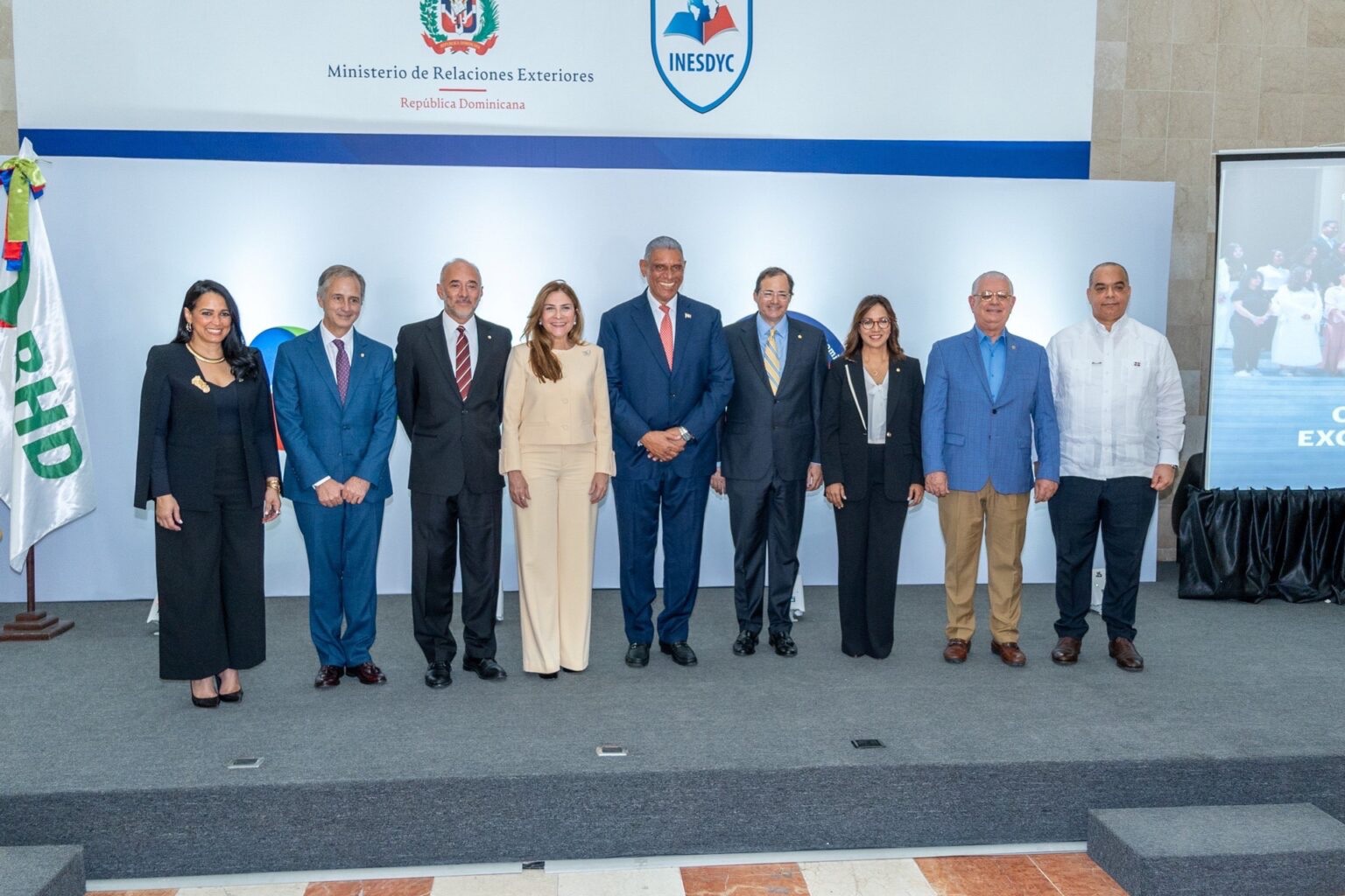 BHD y Consulado Dominicano en Nueva York lanzan campaña “Orígenes de Excelencia”