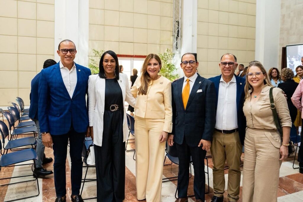 BHD y Consulado Dominicano en Nueva York lanzan campaña “Orígenes de Excelencia" 2 img 5574
