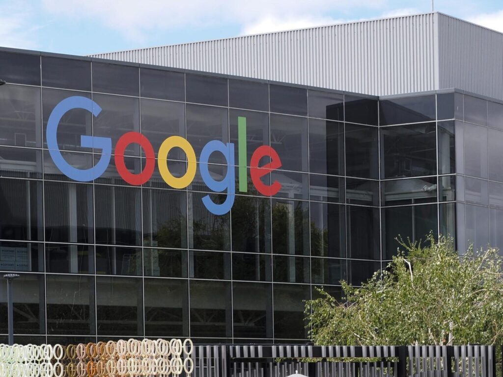 El buscador Google expande su modelo de inteligencia artificial a 50 nuevos países 1 img 5581