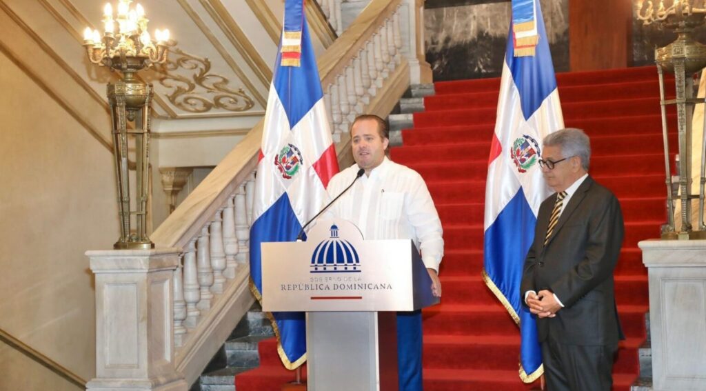 Gobierno enfocará gasto público en obras de infraestructura y modernización estatal, afirma Paliza 1 img 5698