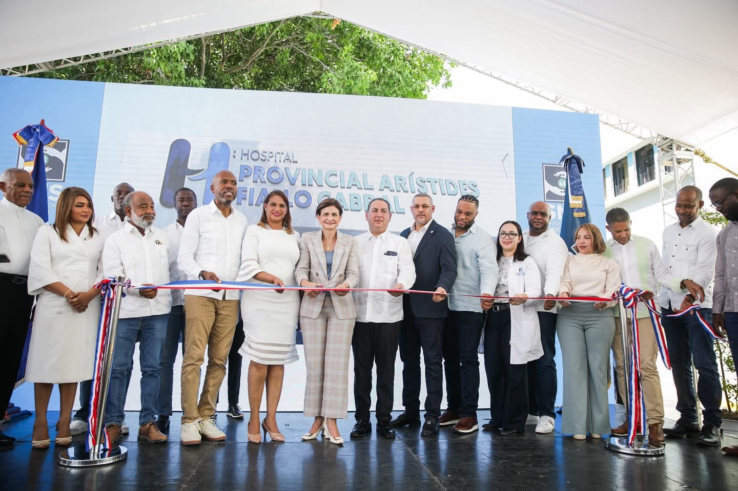 Inauguran nueva Emergencia y remozamiento Bloque Quirúrgico Hospital Arístides Fiallo, La Romana