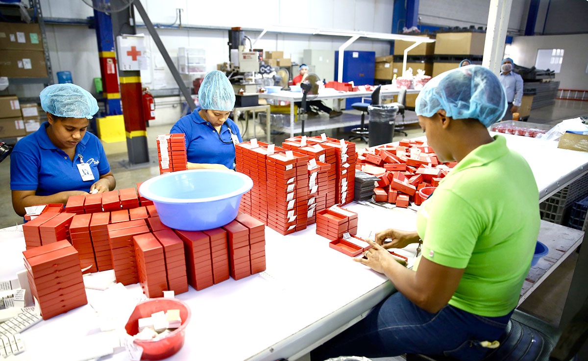La economía se reactiva en el último tramo del año; INAM sube a 58.7 en septiembre