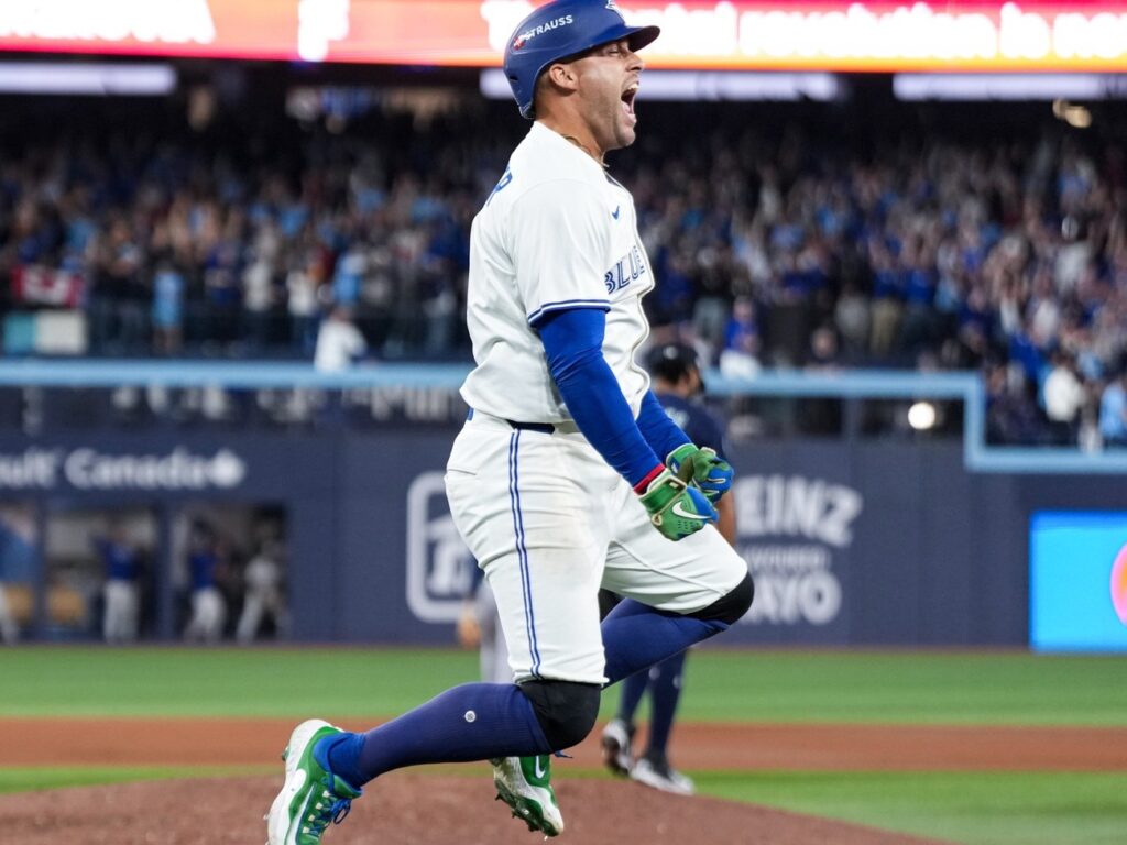 Jonrón decisivo de Springer impulsa a los Blue Jays a la Serie Mundial por primera vez desde 1993 1 img 6488