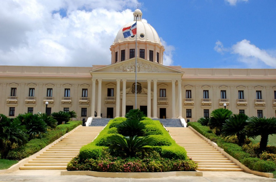 Gobierno coloca bonos soberanos por US$1,600 1 img 6570