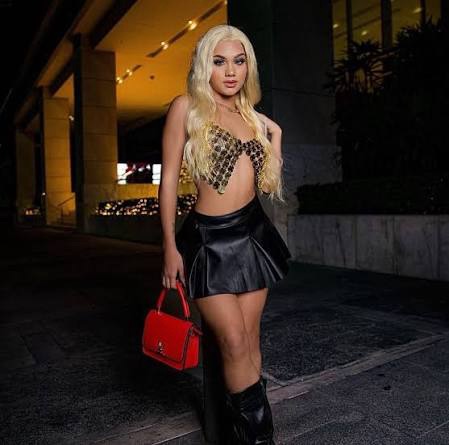 Policía detiene a la artista urbana “Masha” y a un hombre con presunta marihuana en Villa Francisca