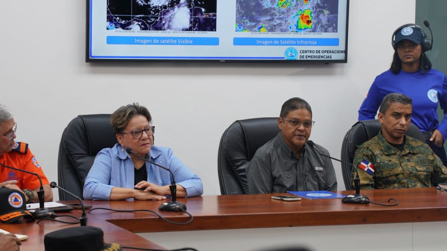 COE permite apertura de comercios en Santo Domingo y el Este; 12 provincias y DN mantienen alerta roja