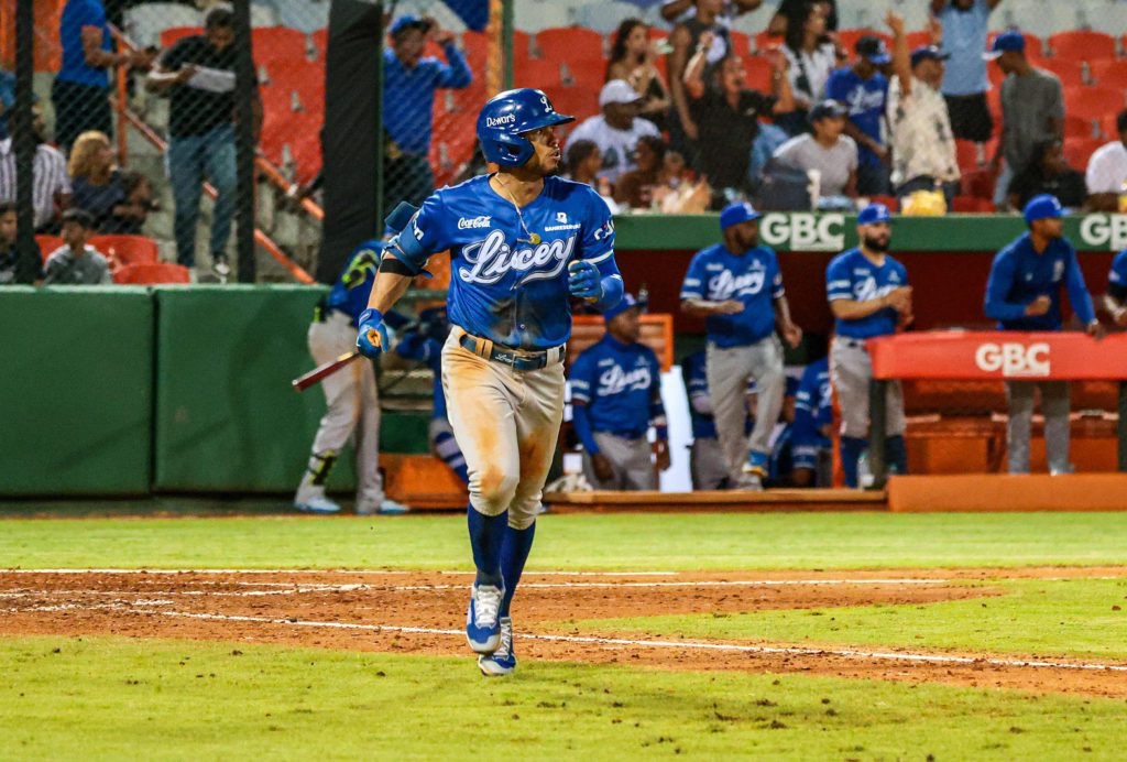 Licey se impone y domina a los Toros en La Romana 1 img 6946