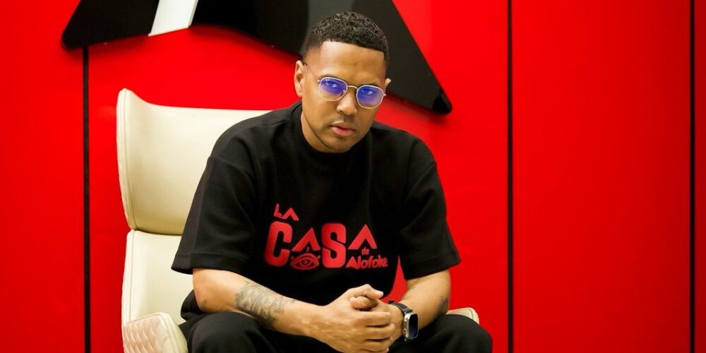 Santiago Matías anuncia party de Halloween y concierto con un artista internacional en La Casa de Alofoke 2 1 img 7055