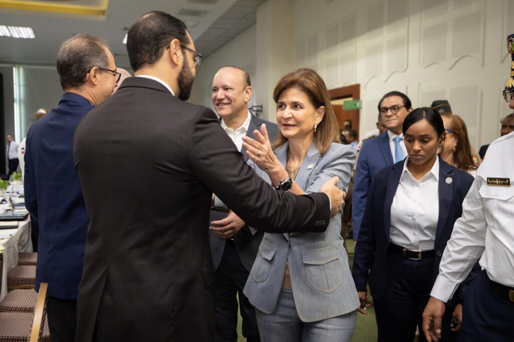 1d00ea1e aa20 4217 93c0 b857a53bc9ab