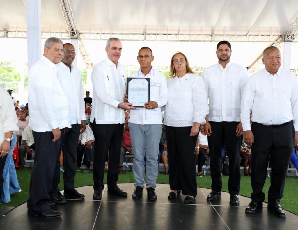 27533ee9 b08d 4713 beb1 4f7d602143ad