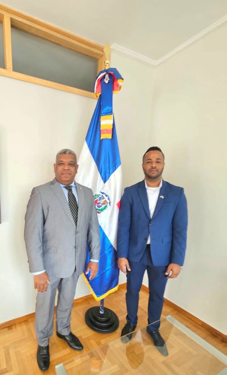 El Consulado General de la República Dominicana en Atenas celebra con éxito su primer encuentro con la comunidad femenina dominicana en Grecia