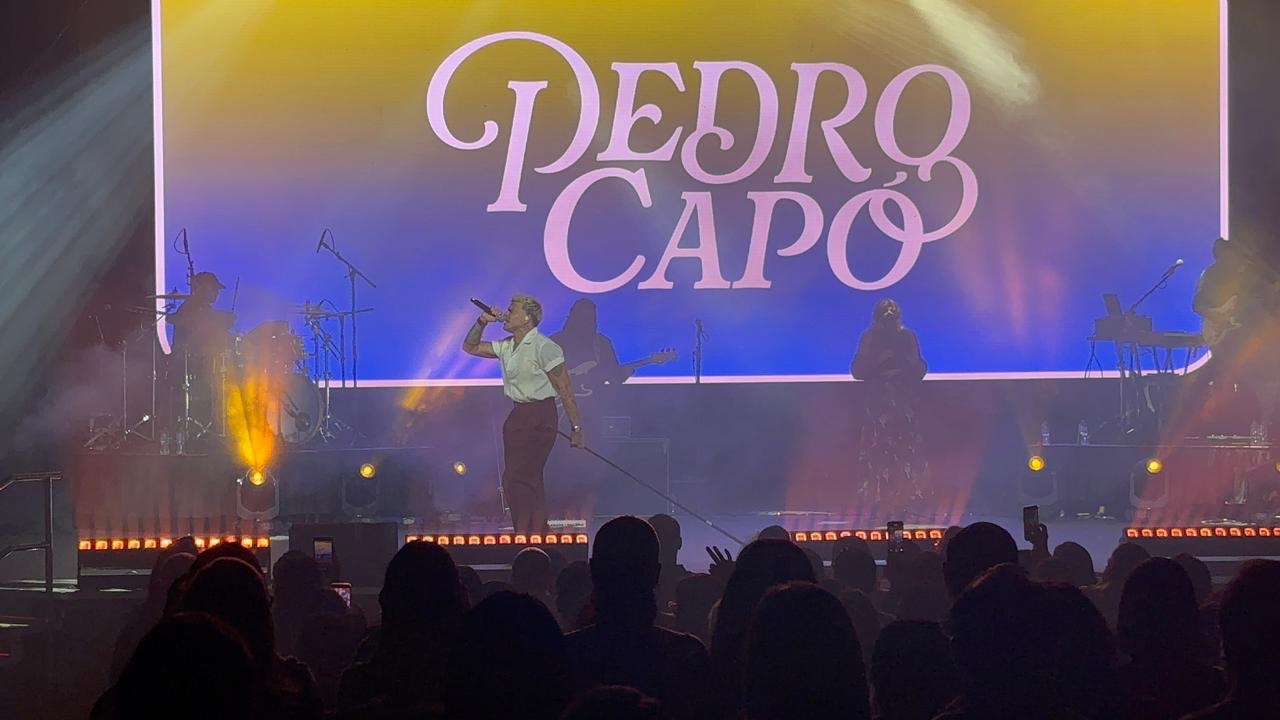 Pedro Capó conquista al público dominicano en una noche llena de emoción y buena música