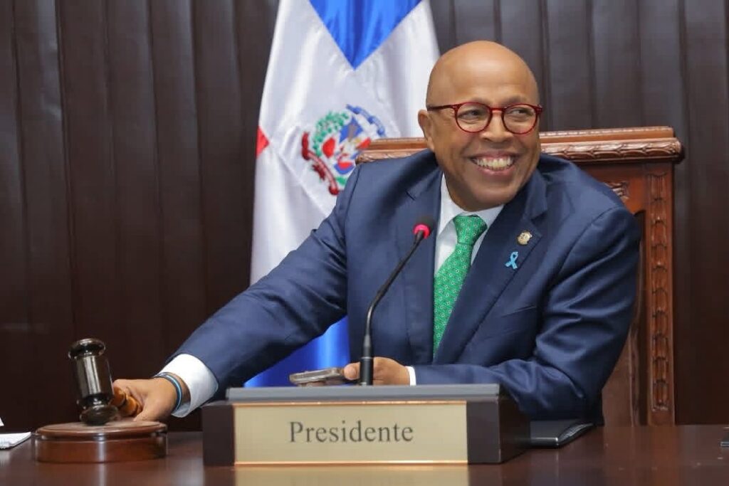 Alfredo Pacheco toca la campana y vence al cáncer: “Gracias a Dios, hoy estoy totalmente sano” 1 img 7487