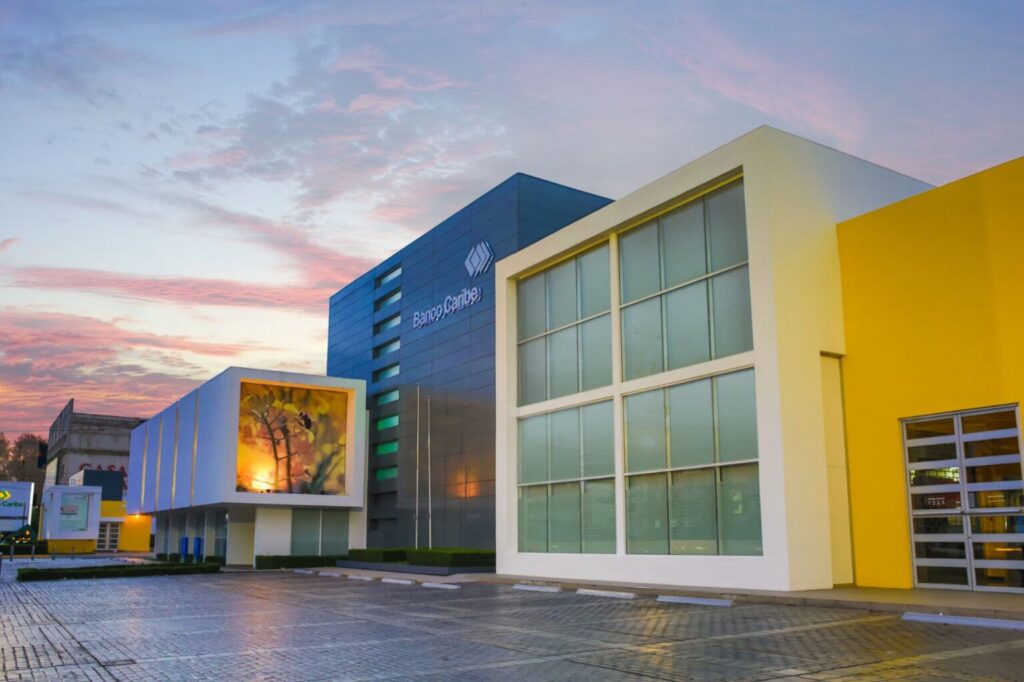 Banco Caribe mantiene el Sello Platino Igualando RD, afianzando su liderazgo en igualdad de género y banca responsable 1 img 8041