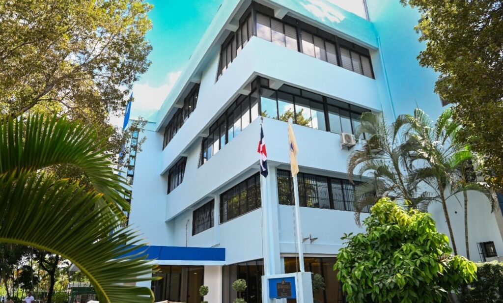 Superintendencia de Seguros lidera en transparencia y eficiencia pública por octavo período consecutivo 1 img 8137