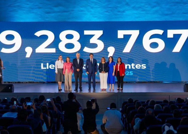 República Dominicana recibió más de 9.2 millones de visitantes en enero-octubre, informa Collado 1 img 8323