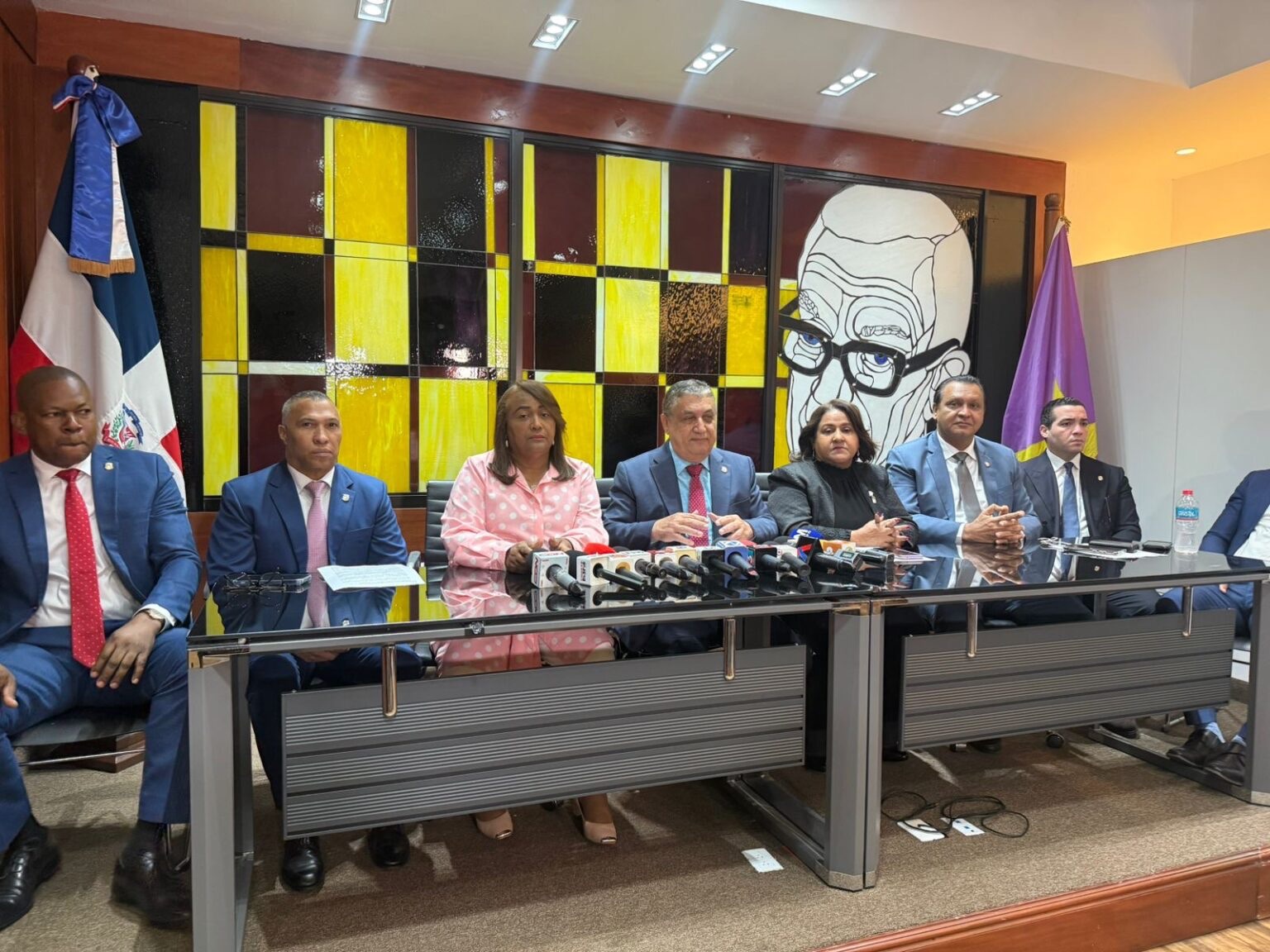 PLD exige revelar expedientes de funcionarios y políticos vinculados al narcotráfico