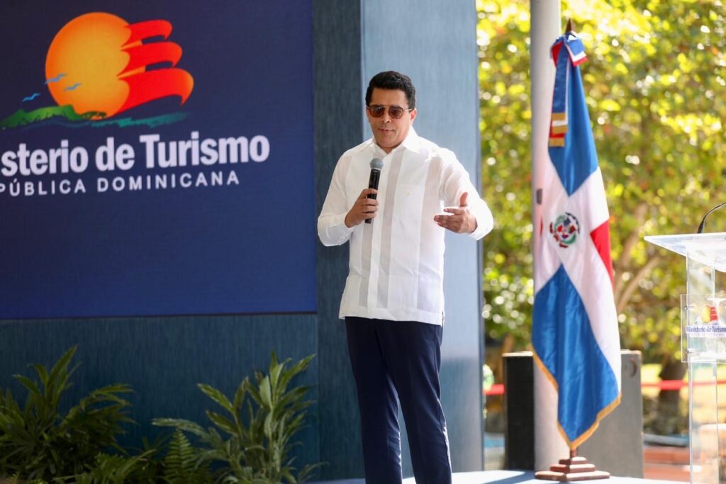 Presidente Abinader resalta valor histórico, turístico y comunitario del Parque Submarino La Caleta 3 9f0f4f99 f752 4224 97c1 f7b3992b4aa8