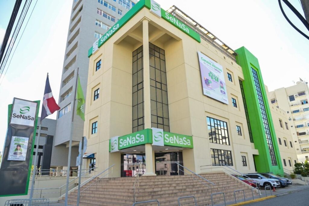 SeNaSa reafirma continuidad y estabilidad de sus servicios para más de 7.4 millones de afiliados 1 img 0079