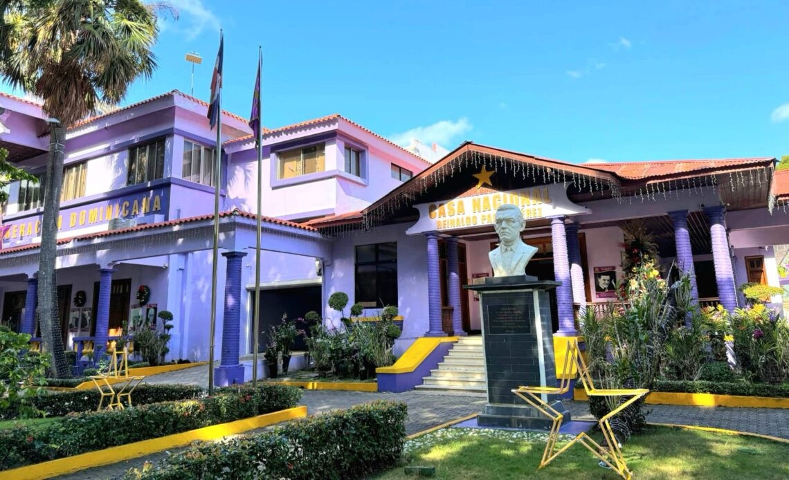 PLD emplaza a Ortíz Bosch vía acto de alguacil para que entregue lista de funcionarios corruptos