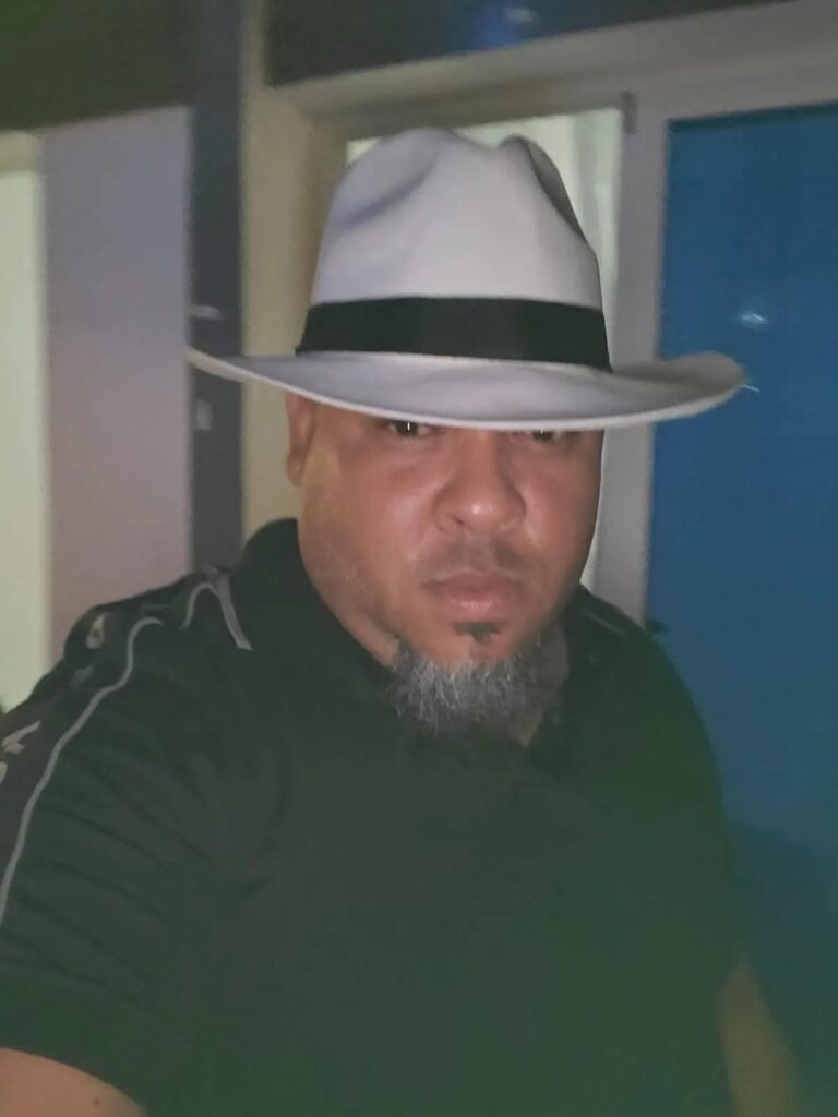 Matan hombre de múltiples puñaladas en Miches 1 img 9582