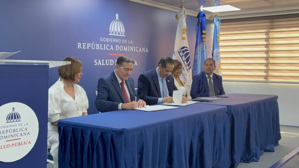 República Dominicana y la OPS firman nueva Estrategia de Cooperación en Salud 2026–2031 1 img 9586