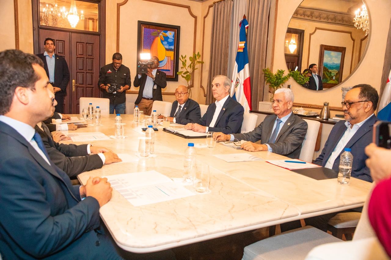 Consejo Nacional de la Magistratura escoge jueces titulares y suplentes del Tribunal Superior Electoral