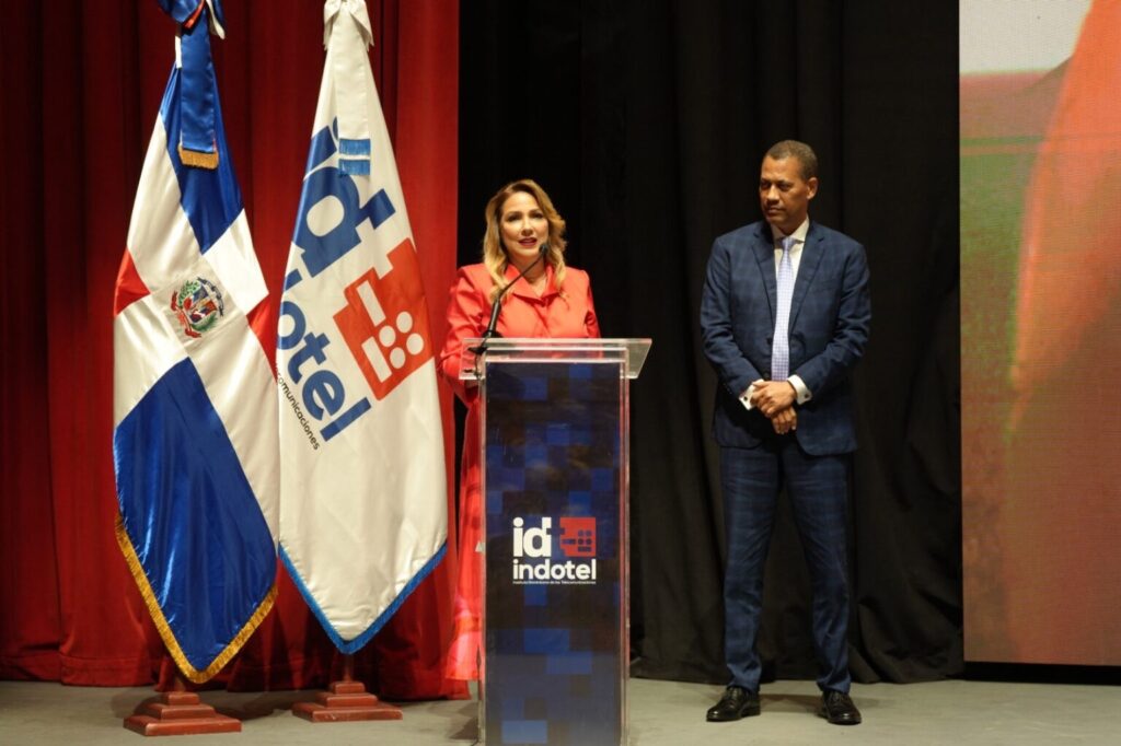 Indotel presenta documental El Último Secreto de Cleopatra, de la arqueóloga dominicana Kathleen Martínez 1 img 9909