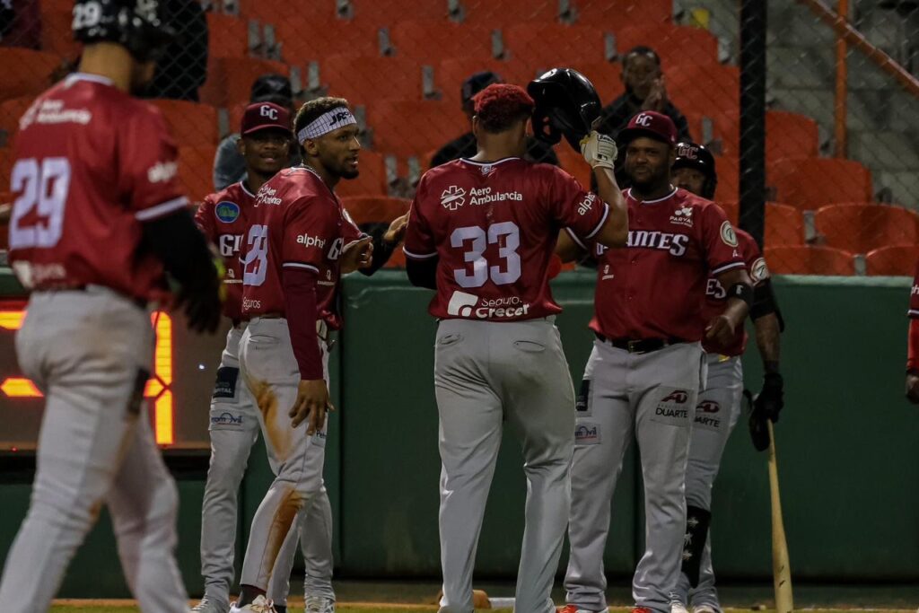 Gigantes silencian a los Toros con remontada en el noveno 1 img 9914