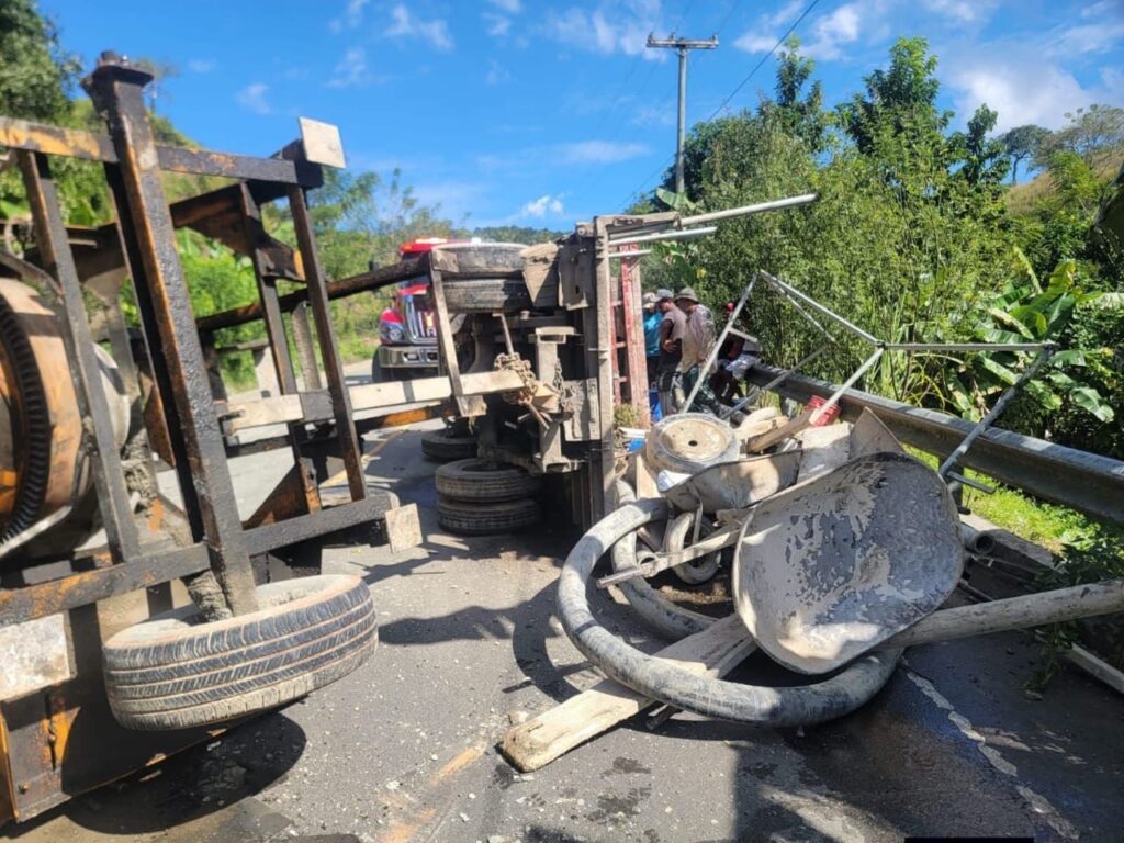 8e3e7001 ffdb 4ac4 bdfb 8bbaac09a008