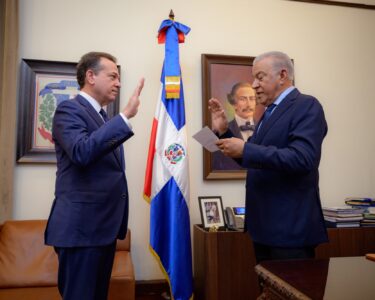 f968828d e372 4427 9326 e2ff4b850913