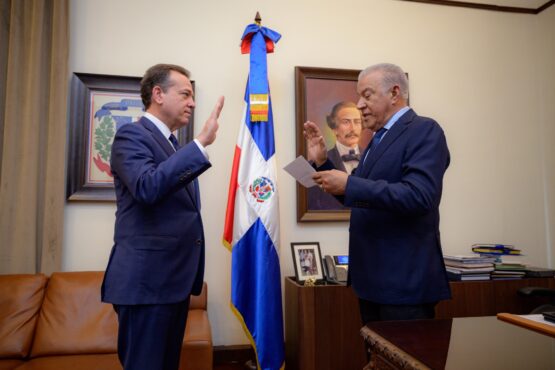 f968828d e372 4427 9326 e2ff4b850913