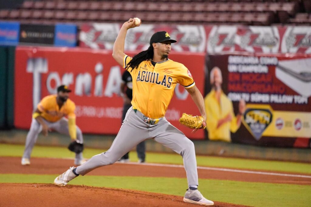 Águilas vencen a los Gigantes y se mantienen en la lucha por el primer puesto 1 img 2096