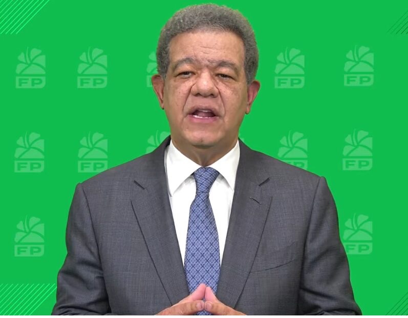 Fernández afirma que RD perdió protagonismo diplomático durante la gestión de Abinader