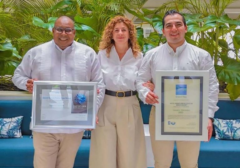 Grand Sirenis Punta Cana Alcanza EarthCheck Silver y Renueva Green Key