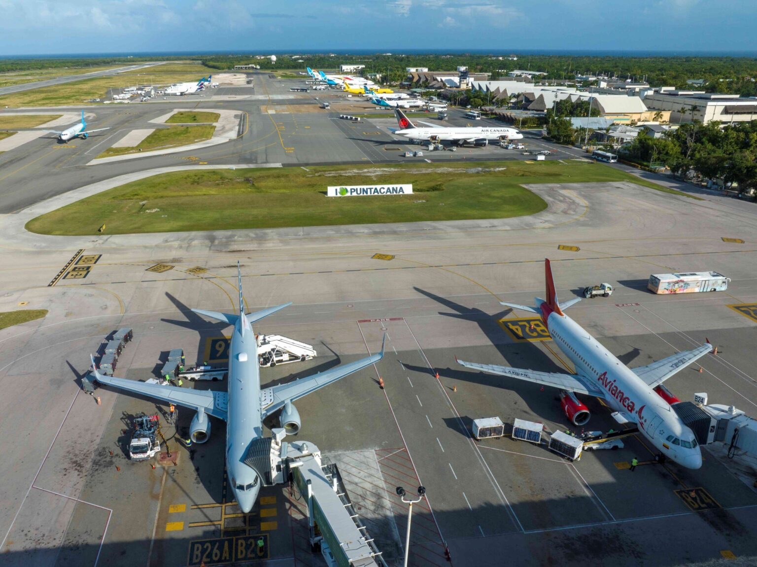 Aeropuerto de Punta Cana cierra 2025 con récord consecutivo de vuelos y pasajeros