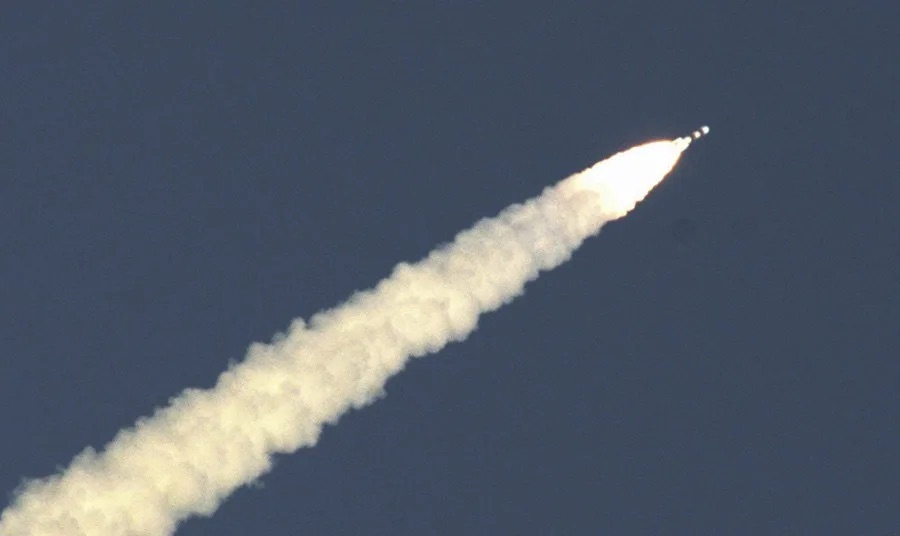 India fracasa en el lanzamiento de su satélite espía y pierde un prototipo de una nave española