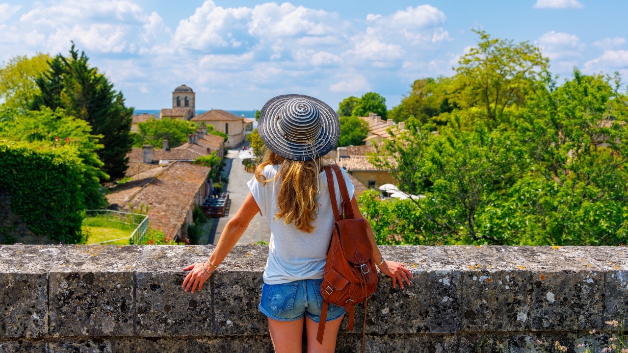 Turismo mundial rompe récords en 2025 con 1,520 millones de viajes internacionales