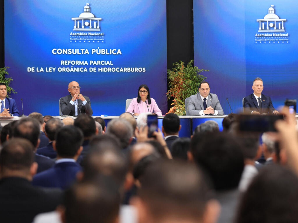 Venezuela prevé 1.400 millones de dólares de inversión petrolera en 2026