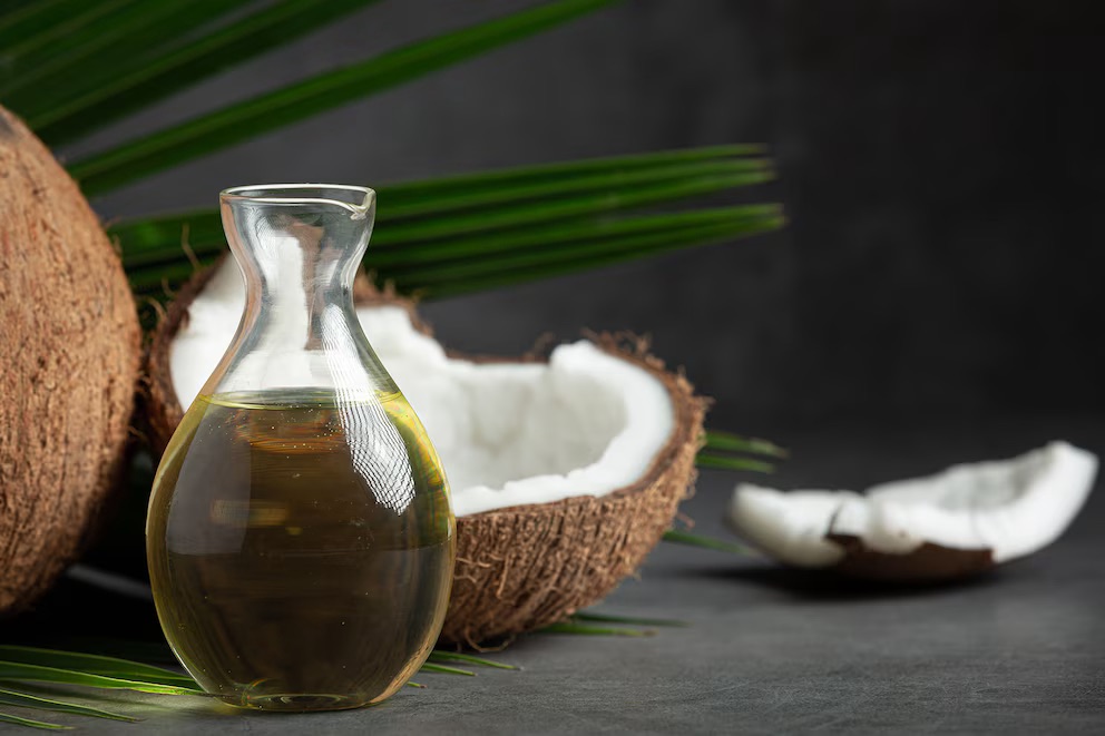 Beneficios del aceite de coco para la salud y el cuidado personal