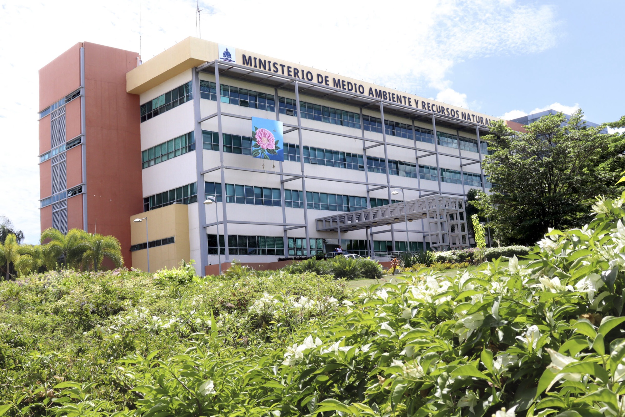 Ministerio de Medio Ambiente alcanza resultados sin precedentes en autorizaciones ambientales