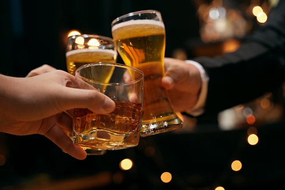 Consumo excesivo de alcohol aumenta el riesgo de cáncer de colon 1 img 3887