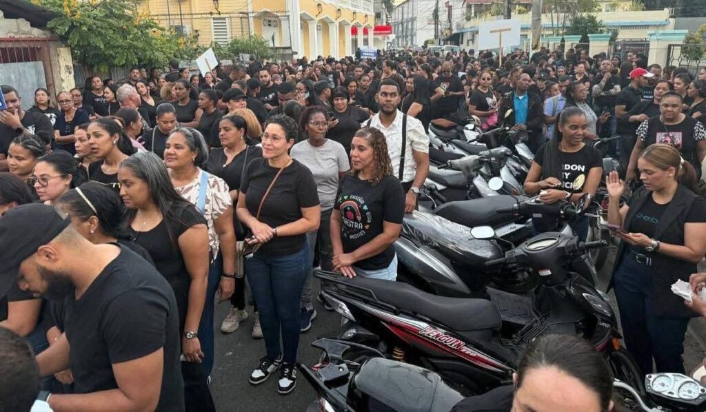 ADP-Bonao inicia jornada de lucha de 72 horas por reivindicaciones docentes 1 img 3959