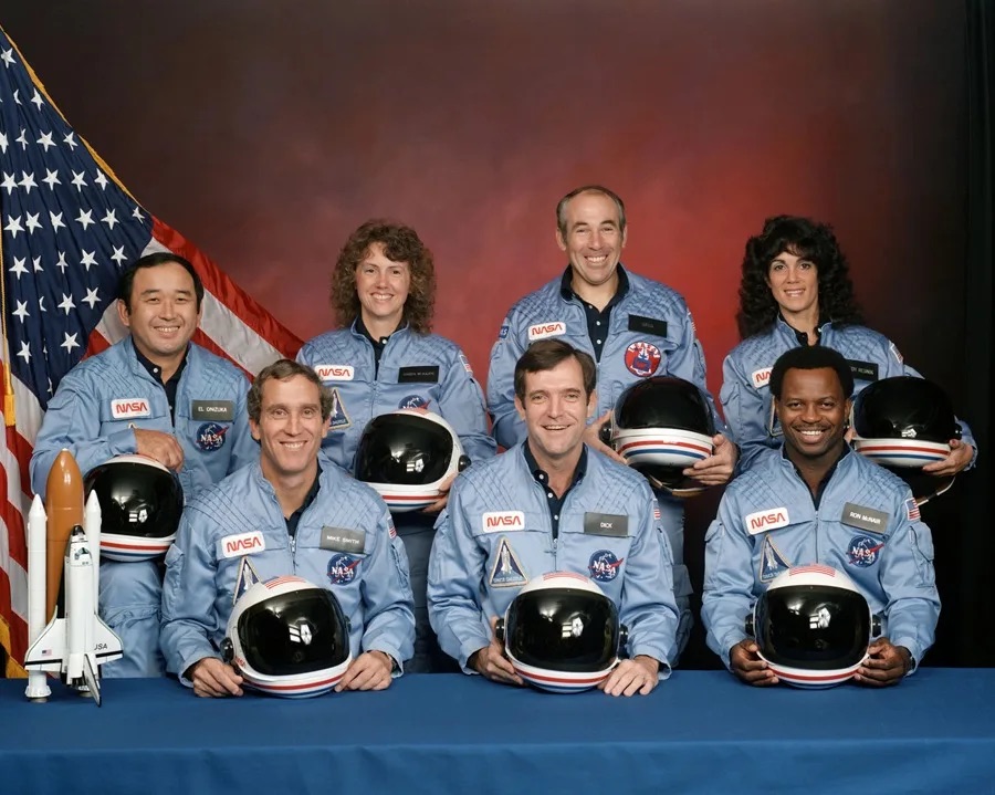 La NASA recuerda a los siete astronautas del Challenger muertos en el despegue del transbordador hace 40 años